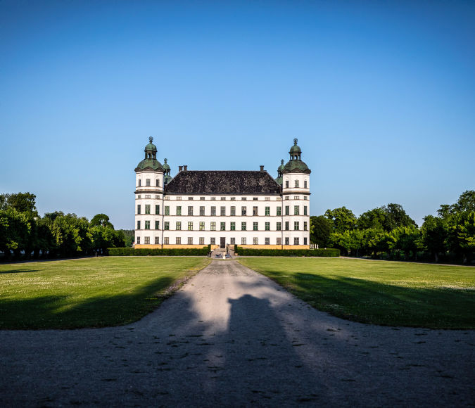 Skoklosters slott från slottsparken.