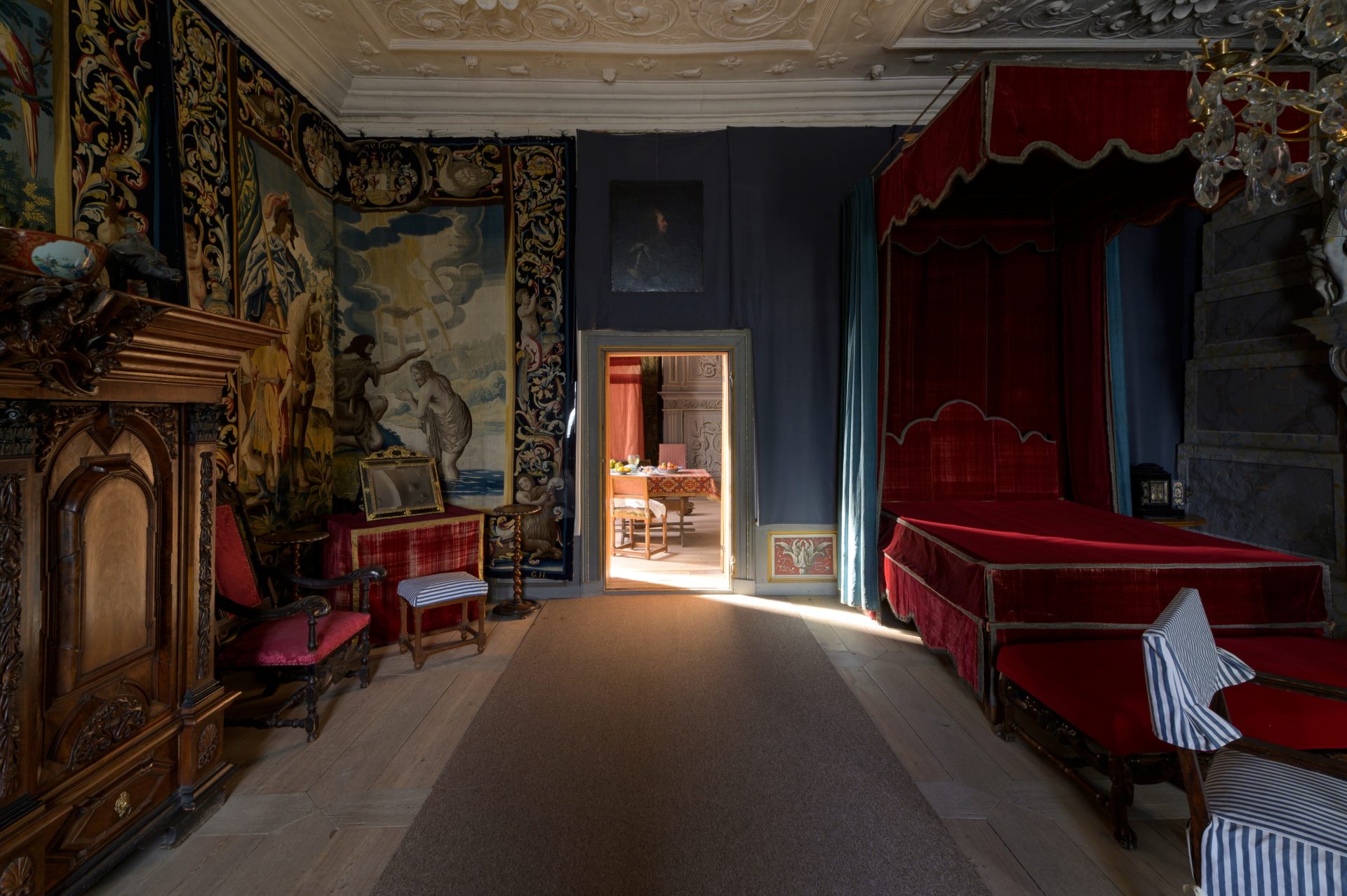 A view from the Countess's bedchamber.